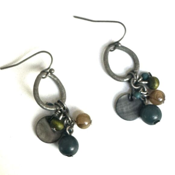 Blue green beaded drop earrings - Picture 9 of 9